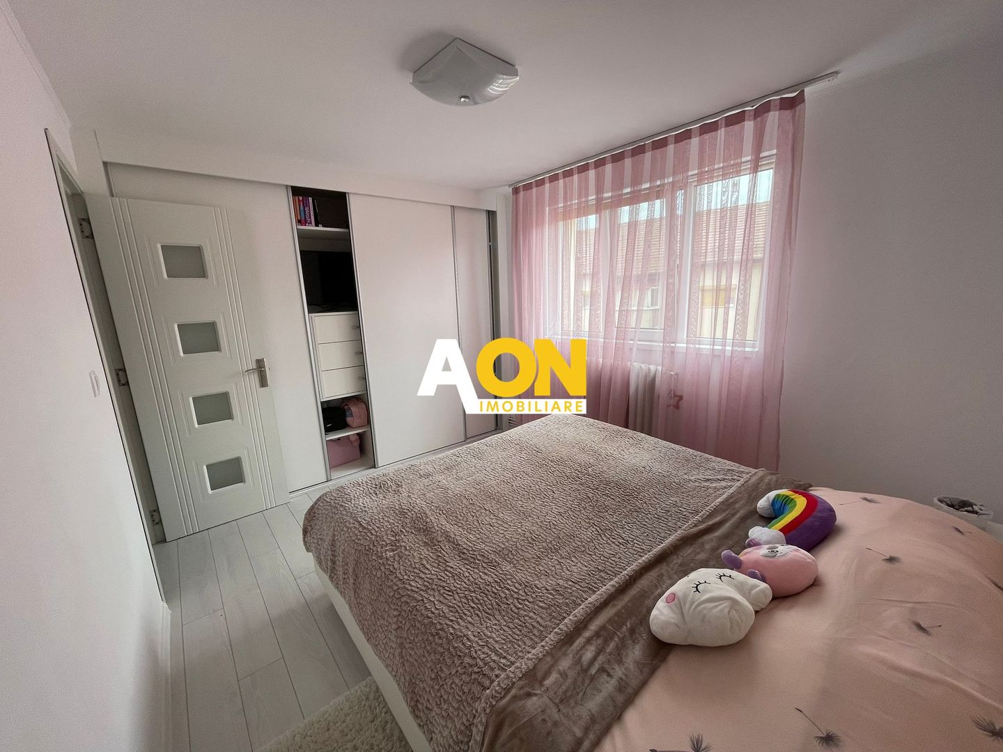 Apartament 2 Camere Complet Renovat - Poză 3