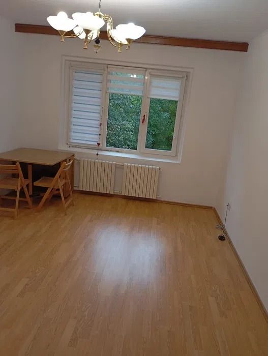 AP. 3 CAMERE MILITARI, BUCATARIE INCHISA, PARTIAL MOBILAT, CURAT - Poză 4