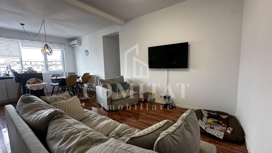 Apartament la etaj intermediar | Loc de parcare | Zona str Sub Cetate - Poză 3