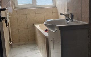 De inchiriat  Apartament 3 camere Bld. Cantemir (Shaormeria Dristor) - Poză 5