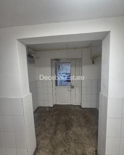 Apartament 3 camere 67 mp 1978 decomandat Titan - Poză 6