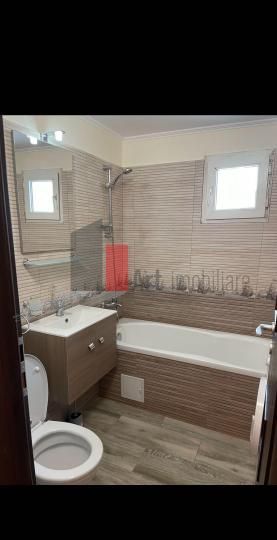 APARTAMENT DE 3 CAMERE  SEBASTIAN - Poză 4