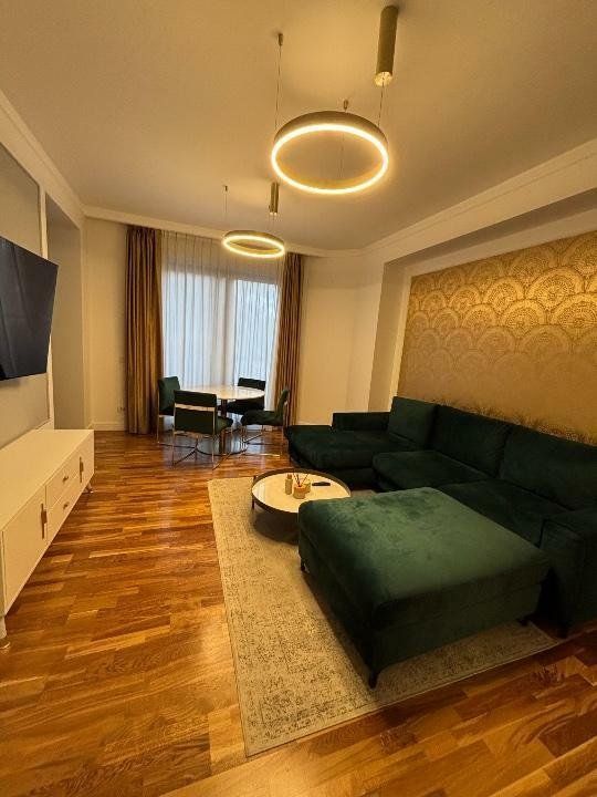 Apt 2 cam Victoriei, design interbelic şi finisaje de lux. - Poză 2