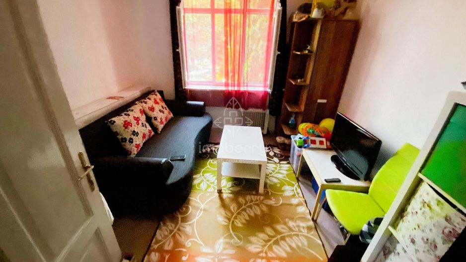 Vanzare casa de renovat in Cotroceni - Poză 4