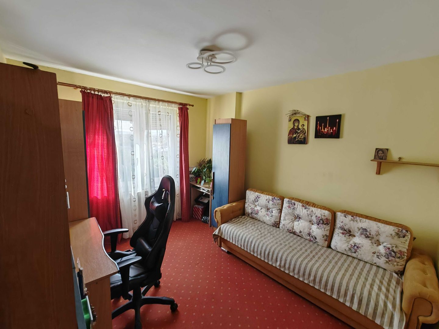 Apartament Spațios cu 3 Camere (76 mp Utili), 2 Băi și Vedere Însorită - Poză 5