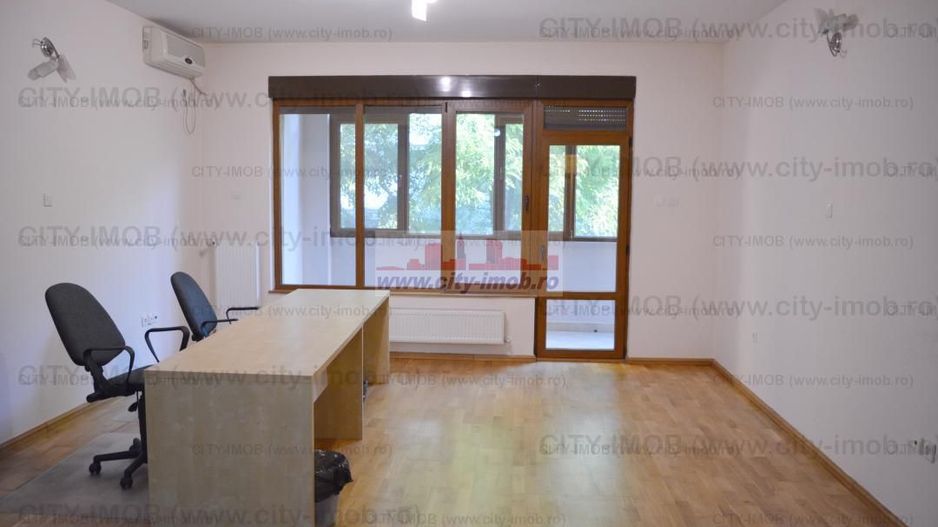 Inchiriere partiala in Vila zona Ferdinand Bucuresti - Poză 7