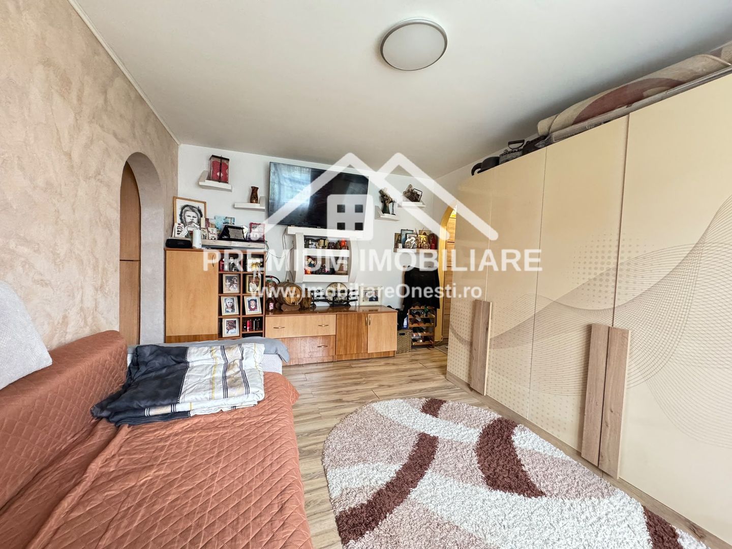 De vânzare Apartament 2 camere – Târgu Ocna - Poză 3