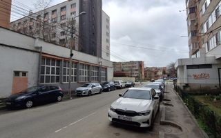 Apartament etaj 3/8 decomandat zona 1 Mai-Sara de vanzare - Poză 12