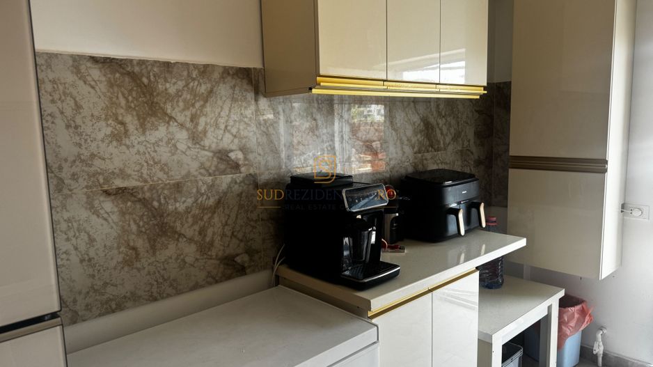 APARTAMENT PREMIUM 3 CAMERE | 74 MP | CURTE PROPRIE 61 MP | MOBILAT - Poză 27