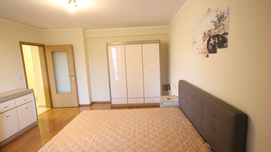 Apartament generos in imobil nou - Poză 14
