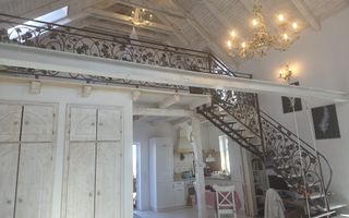 Casa de inchiriat cu vedere panoramica spre munti langa Sibiu - Poză 1