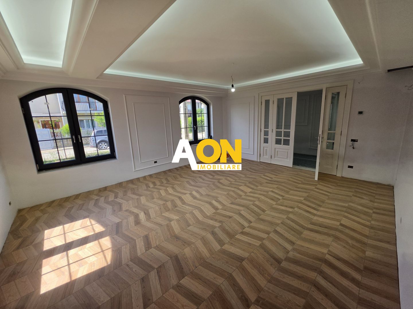 Casă nouă, impozantă,  6 camere, 1346 mp teren, Bărăbanț - Poză 7