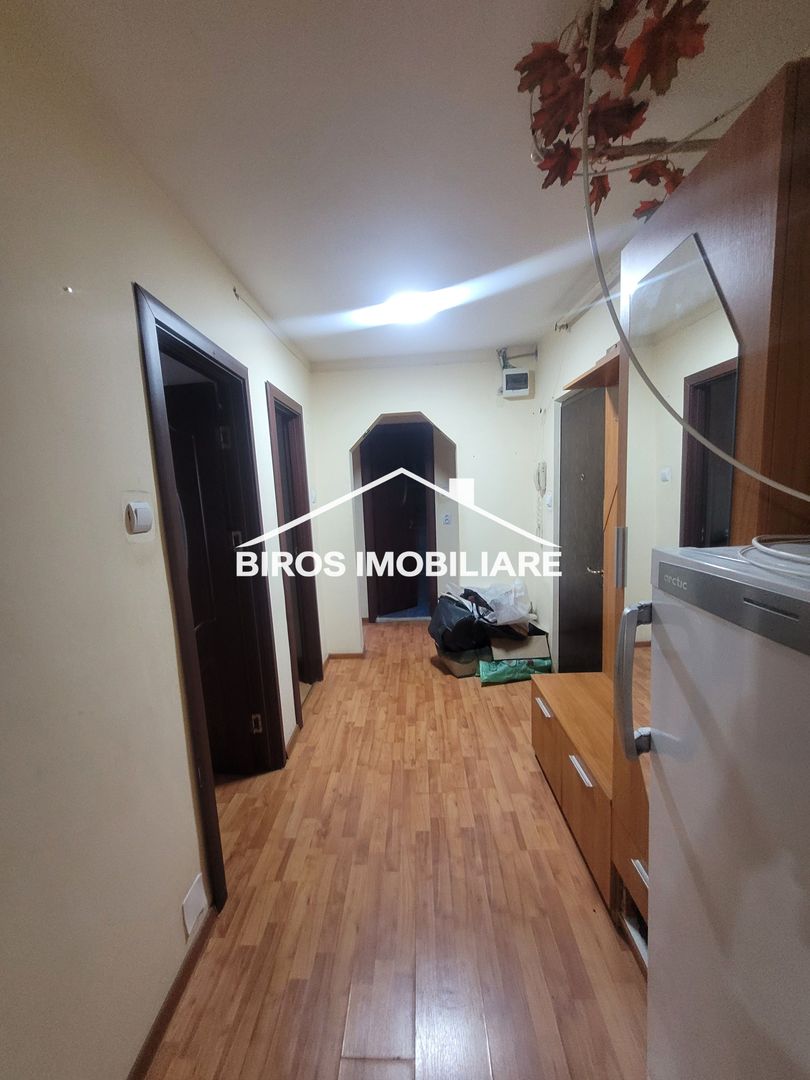 3 camere decomandate, 2/4, CT Rovine - Poză 5