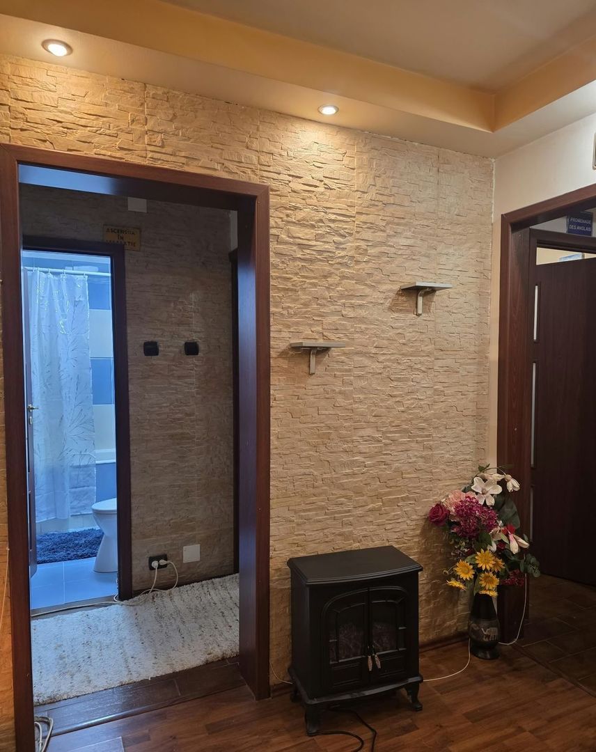 Vanzare Apartament 2 camere, etaj 6/10, balcon open-space cu bar, – Favorit - Poză 8