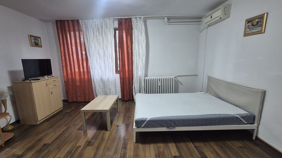 GARSONIERA PIATA SUDULUI, BUCATARIE INCHISA, MOBILAT, METROU 15 MINUTE - Poză 3