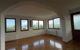 Pensiune Vila Prahova Breaza  10 camere | 3862 mp teren - Poză 13