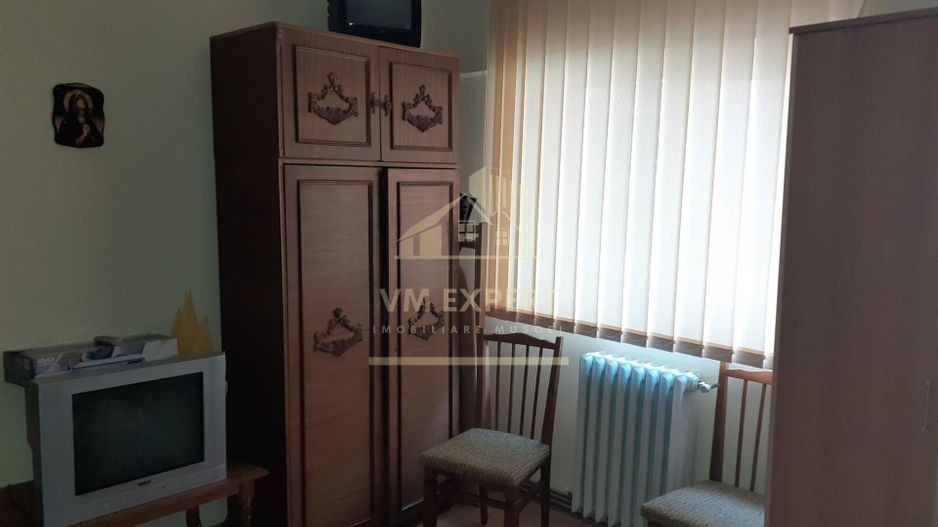 APARTAMENT 3 CAMERE, ETAJ 3, CAMPULUNG, TURN - Poză 4
