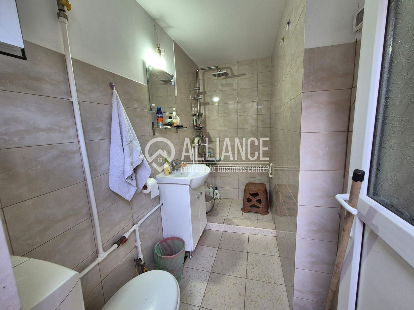 TECHIRGHIOL (COD 02) - Casa 5 camere teren 552 mp complet mobilata - Poză 8