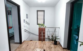 Casă spațioasă P+1 - 5 camere - teren 10 ari, Unguraș! - Poză 18