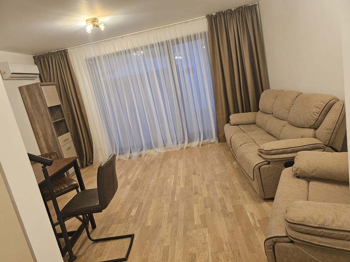 Casa | 5 camere | Pipera | 2 locuri pacare | Zenville - Poză 1