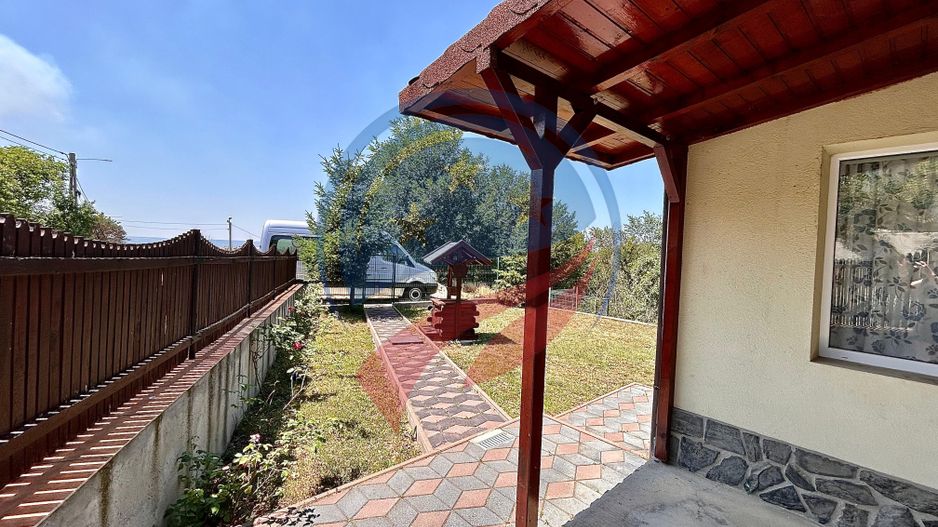 Vila cu 6camere de vanzare in Carcea/Dolj - Poză 11