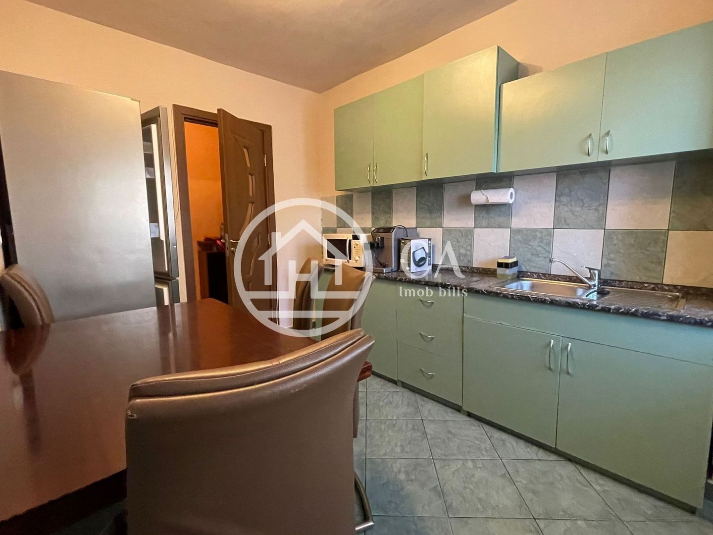 Apartament de închiriat cu 3 camere în zona Dacia, Oradea - Poză 9