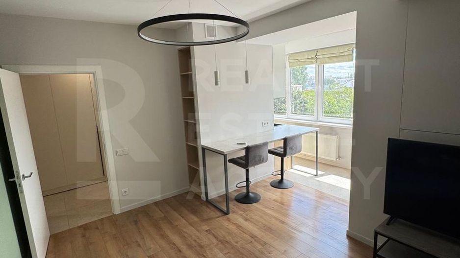 Chirie, apartament, 2 camere, strada Vasile Alecsandri, Centru - Poză 3