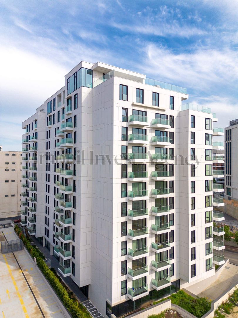 One Timpuri Noi - Poză 8