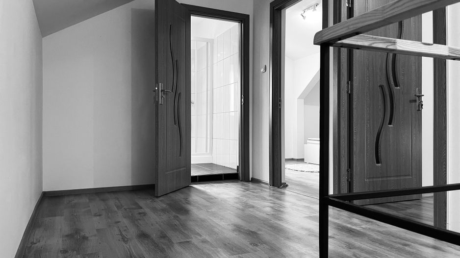 Casa din Dumbravita, 4 camere, 110 mp - Confort si liniste - Poză 35