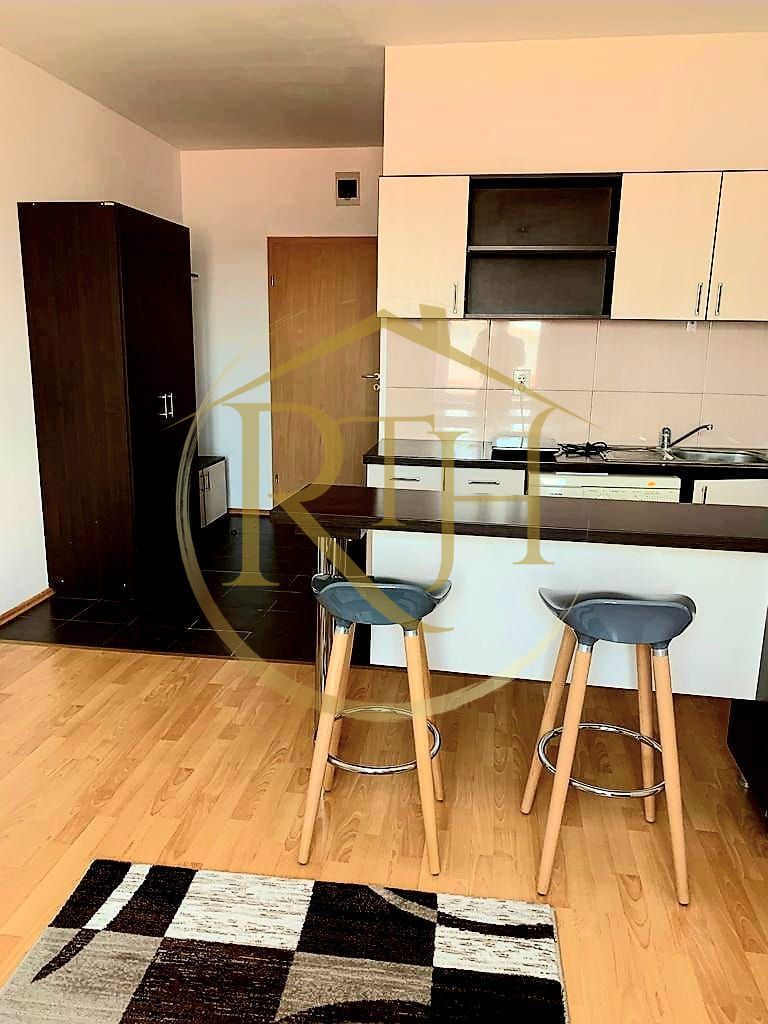 Oferim spre inchiriere garsoniera, loc de parcare, zona Soarelui - Poză 6