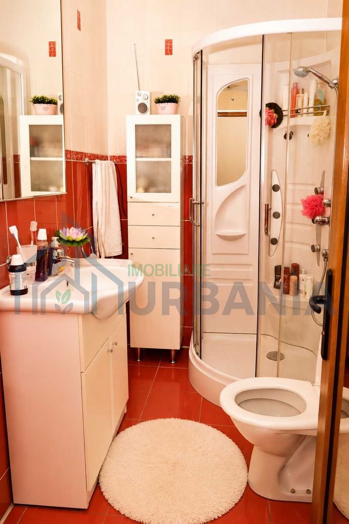 Casă/Vilă Ultracentrală Pașcani – Pe Colț – Ideal Business sau Locuință – Mobilată/Utilată - Poză 7