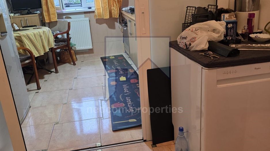 Vanzare apartament 2 camere Lizeanu - Poză 12