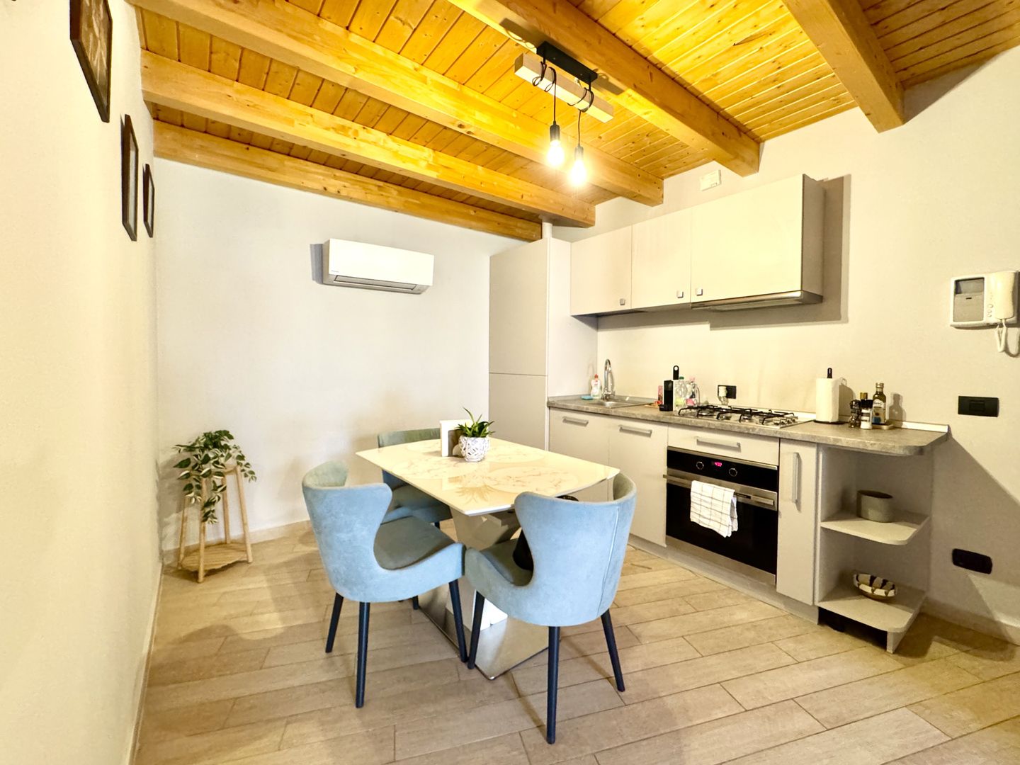 Apartament tip loft, 2 camere, Piața Unirii - Poză 11
