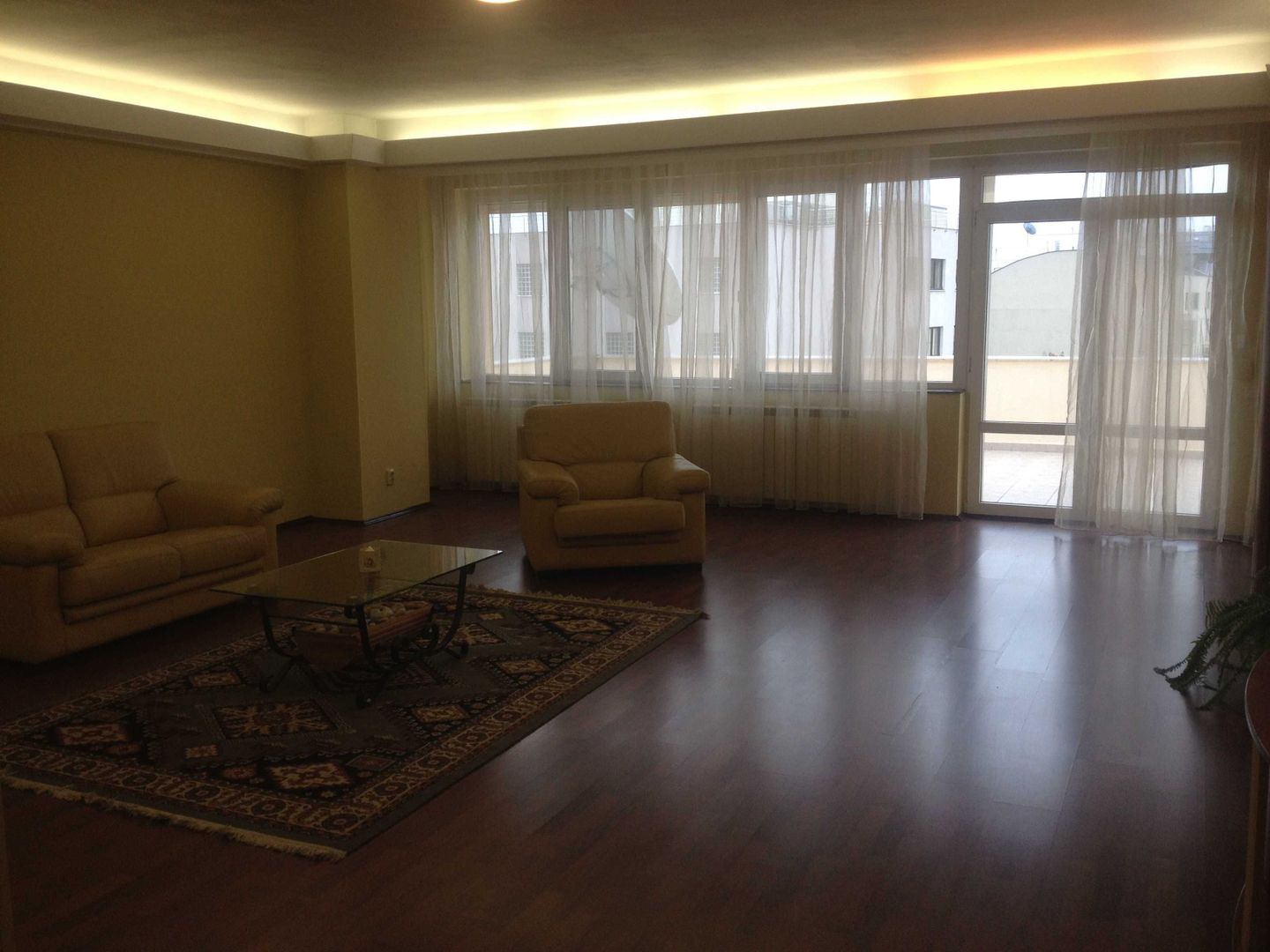 locatie unica: Polona-Dorobanti-Dacia - Poză 4