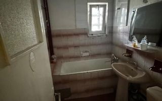 Podu Roș – Apartament 3 camere semidecomandat, Iași - Poză 3