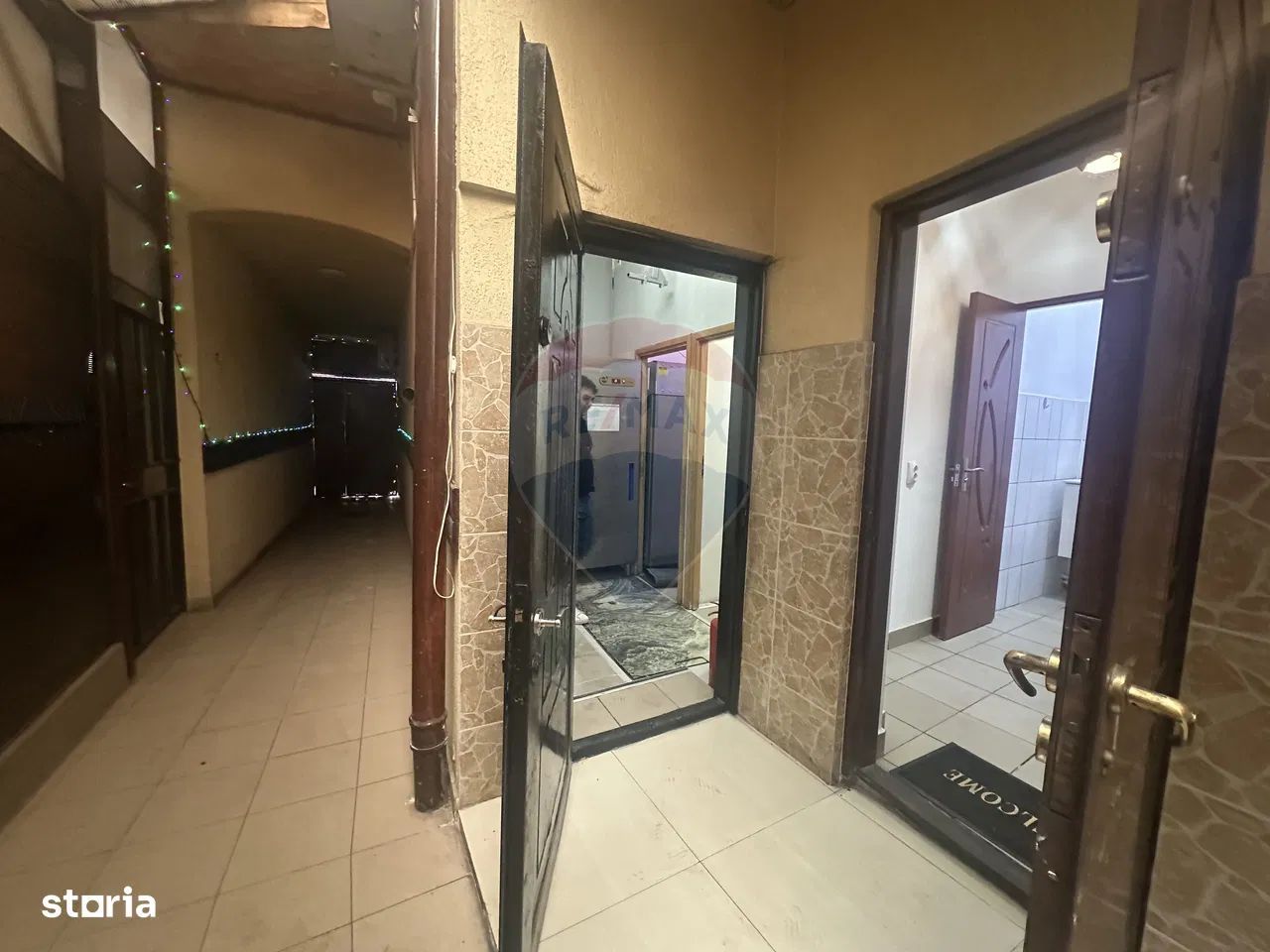 De Inchiriat Spațiu Comercial de 60mp în zona Nerva Traian - Poză 8