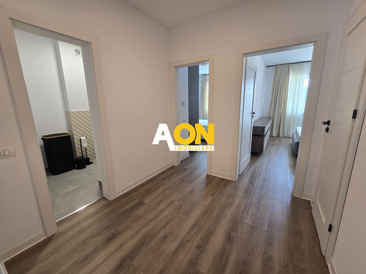 Apartament Superfinisat 3 Camere Zona Centru - Poză 6