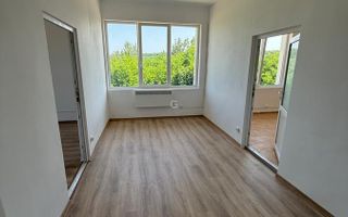 Clădire birouri/ cazare I 8 camere I 7 băi I Renovat I Mârșa - Poză 1