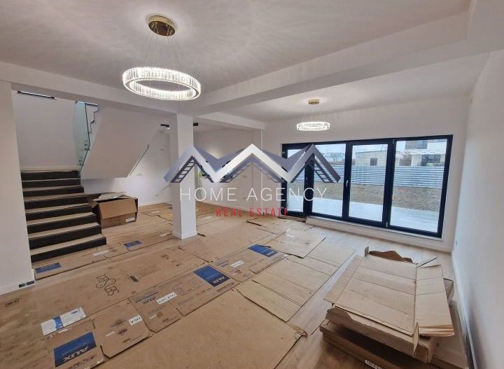 Casă single P+1+Pod în Otopeni - Poză 3