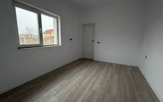 Duplex pe Parter | 4 camere | Zona centrala | Toate utilitatile | Mosnita Noua - Poză 9