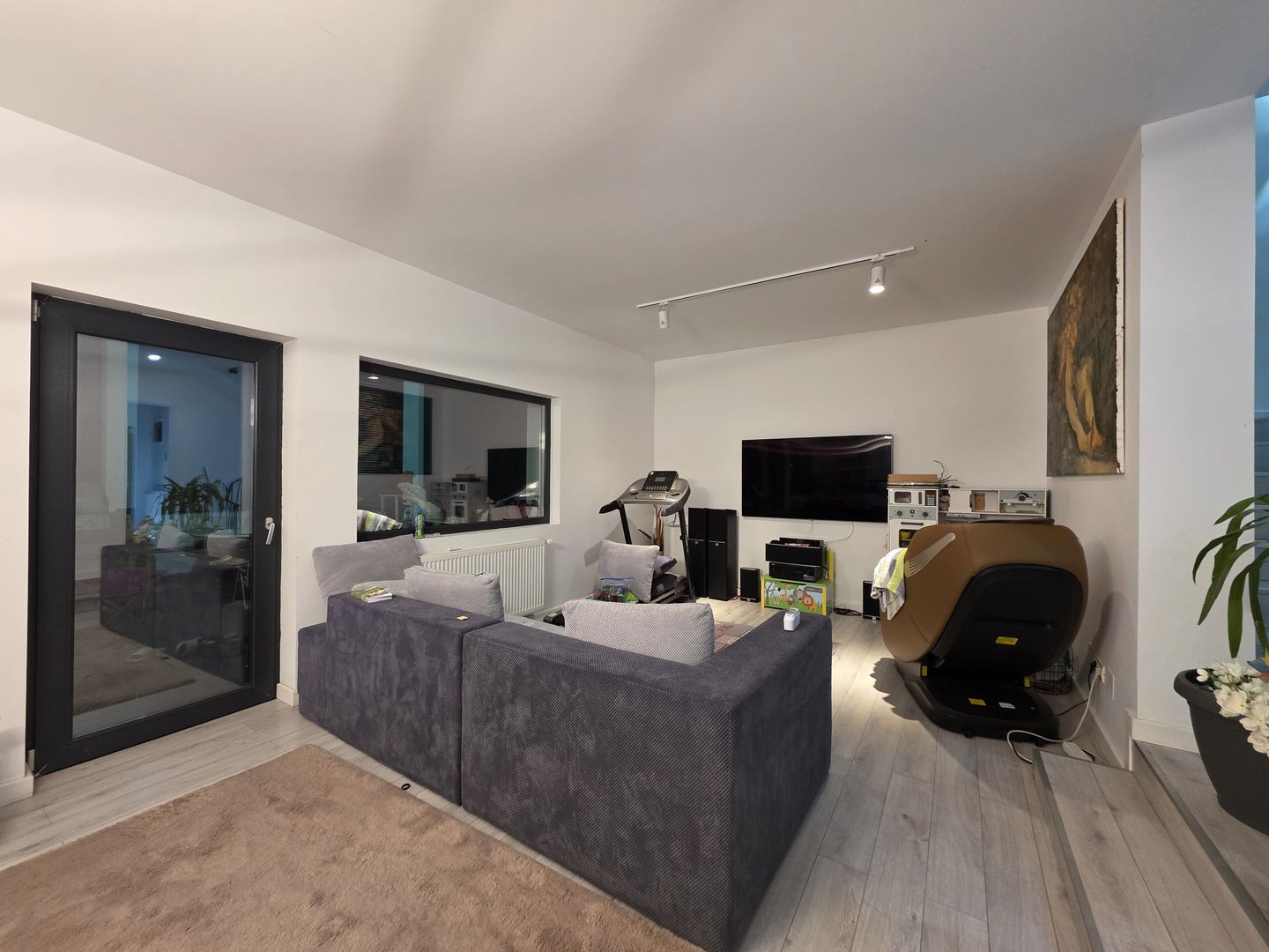 Casă de vânzare mobilata complet 6 camere, 325 mp construiți Aviației - Poză 3