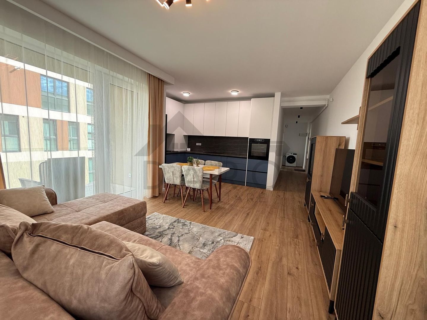 Inchiriez apartament cu 2 camere , bloc nou - Poză 17