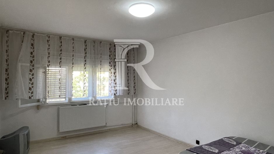 Apartament cu 3 camere | Echipe de muncitori | Rogerius | Oradea - Poză 4