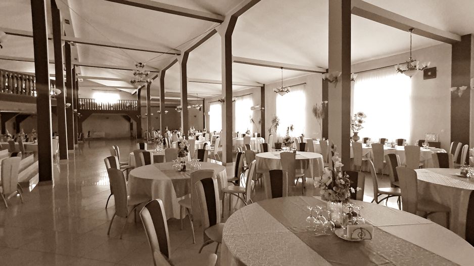 Afacere/Restaurant -Salon evenimente capacitate 600 persoane - Poză 7