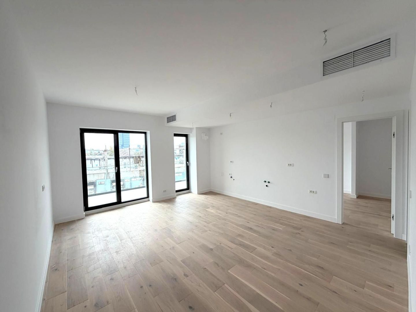 Apartament 2 camere  The Level |  Piata presei libere |  Parcare subterana - Poză 1