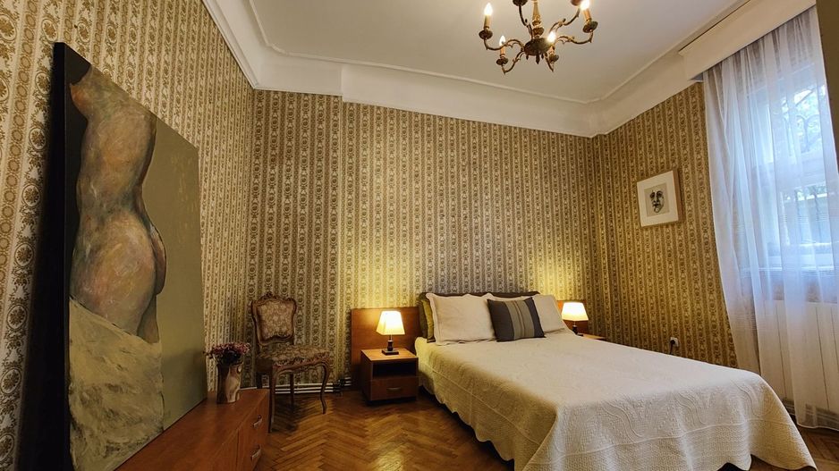 Apartament interbelic elegant cu terasă, pe Vasile Lascăr – lângă Dacia - Poză 1