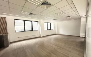 Spațiu de birouri/showroom cu terasa 40mp | Giroc - Poză 4