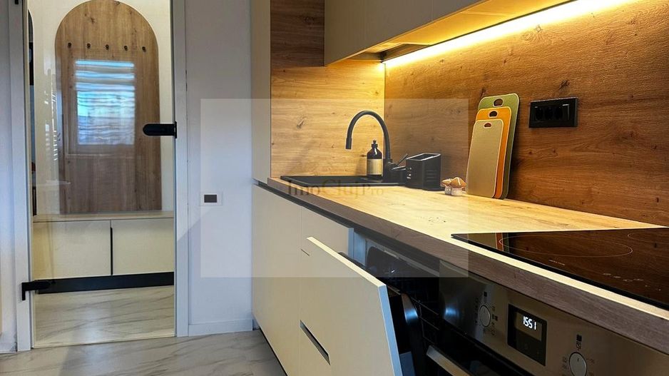 Vânzare apartament 4 camere, LUX, complet renovat, Zorilor-UMF - Poză 4