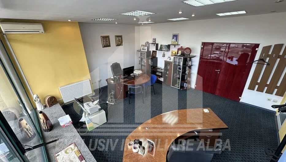 Spatiu birouri de inchiriat zona Centru - Poză 2