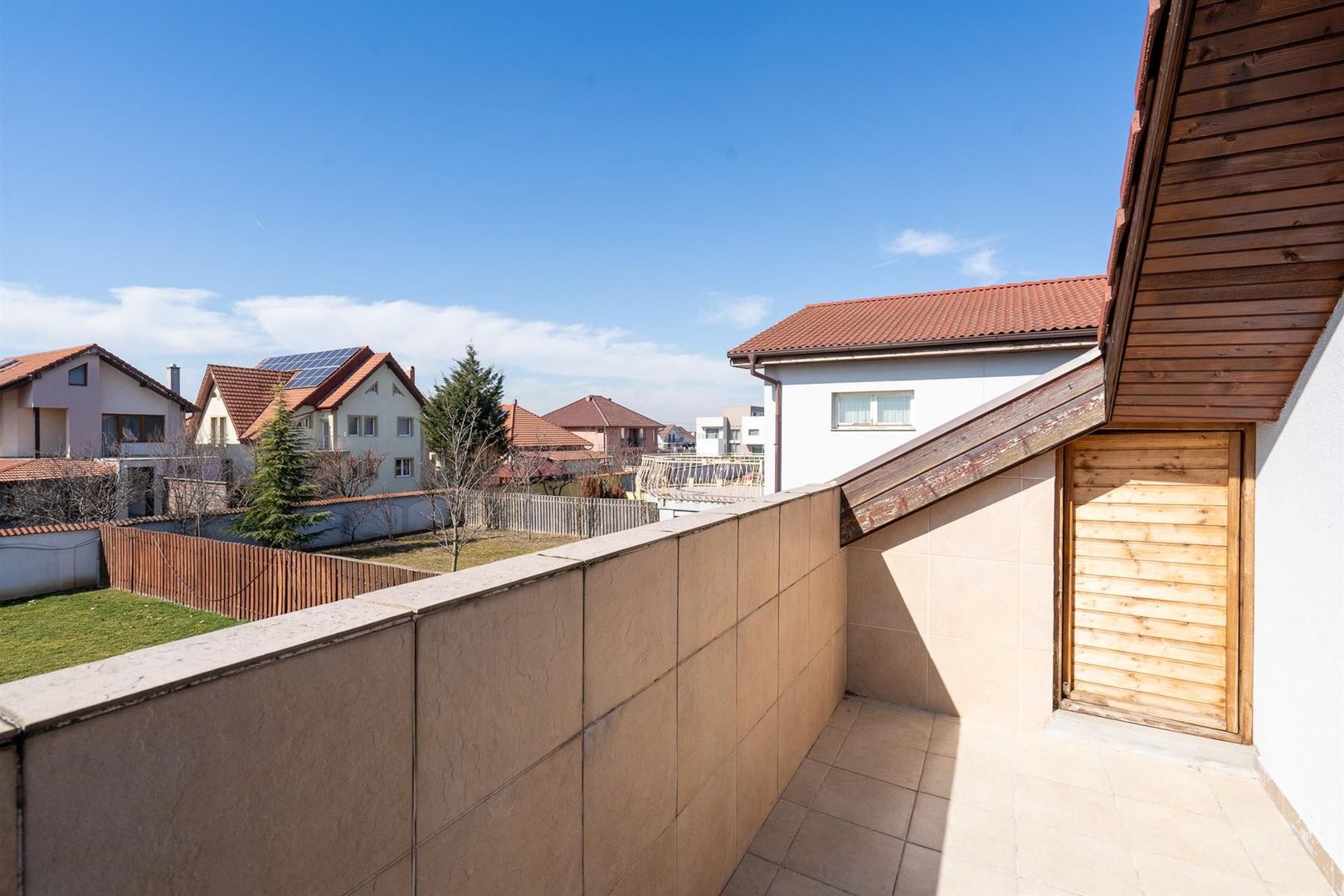 Vila Grigorescu 4 camere 3 bai la asfalt - Poză 15